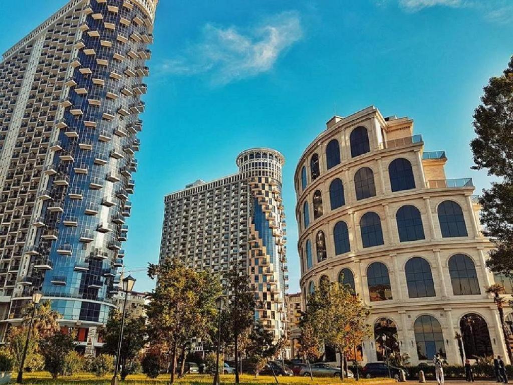 Royal Apartments Batumi Exterior foto